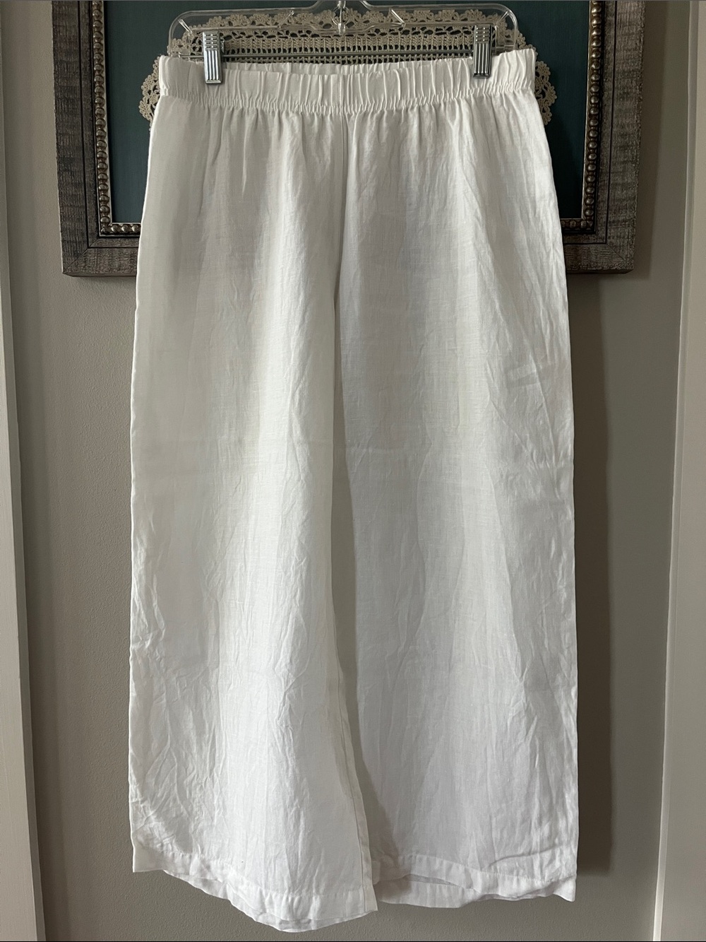 cut loose White Cropped Wide-Leg Linen Pants
